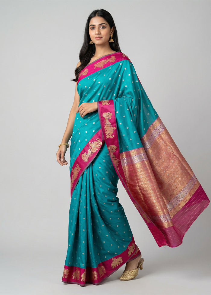 Green Dupion Silk Saree With Blouse Piece