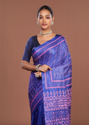 Blue Kantha Stitch Silk Saree With Blouse Piece