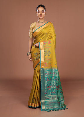 Green Dupion Silk Saree With Blouse Piece