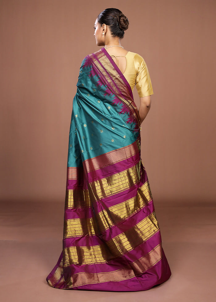 Green Kanjivaram Silk Saree With Blouse Piece