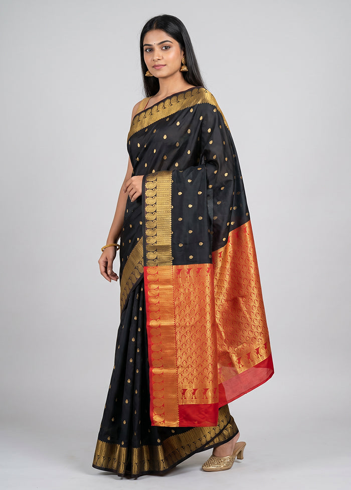 Black Kanjivaram Silk Saree With Blouse Piece