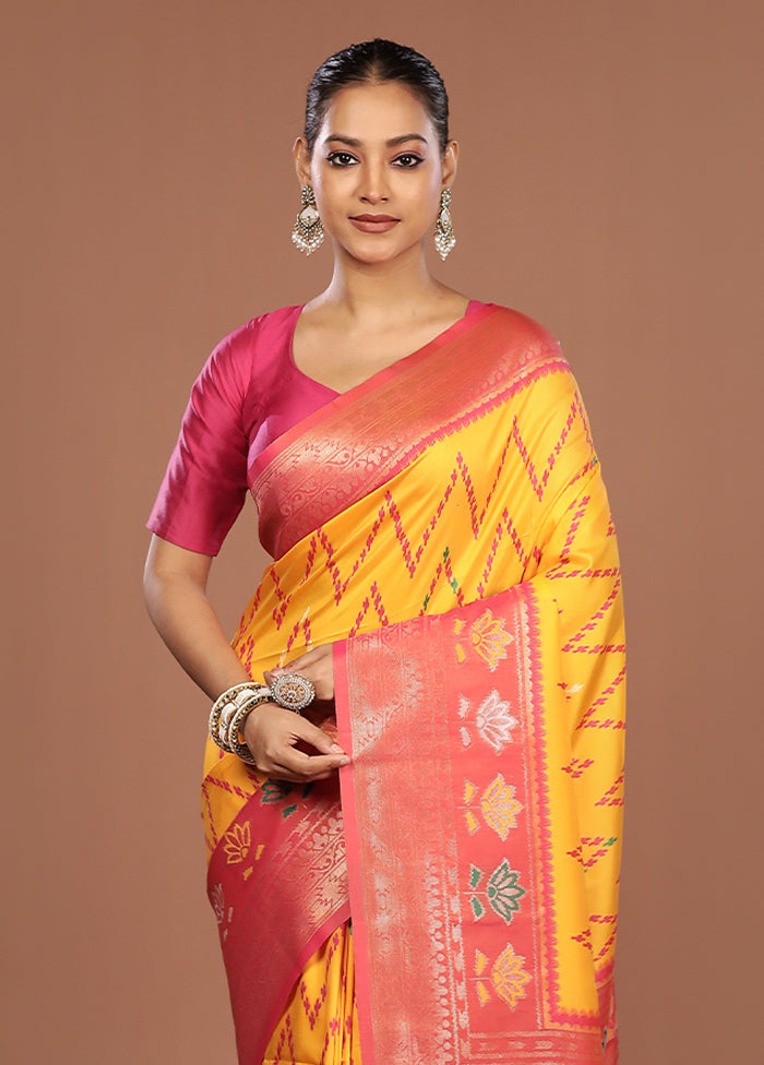 Yellow Dupion Silk Saree With Blouse Piece