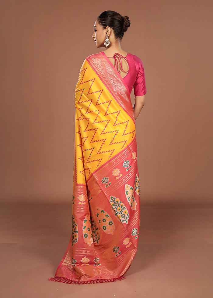 Yellow Dupion Silk Saree With Blouse Piece