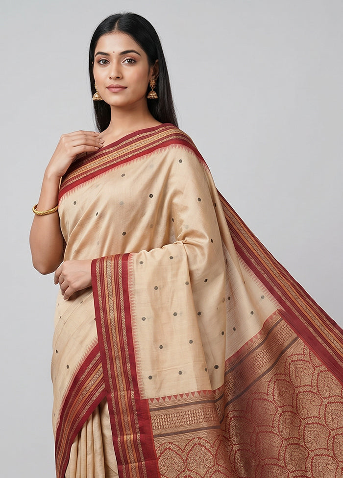 Cream Kanjivaram Silk Saree With Blouse Piece