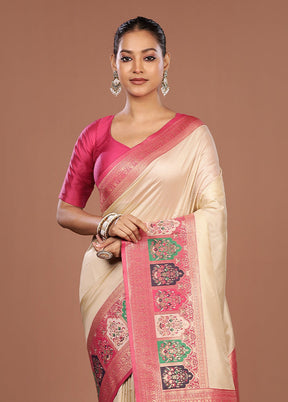 Cream Dupion Silk Saree With Blouse Piece