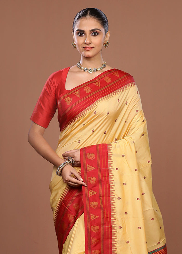 Cream Kanjivaram Silk Saree With Blouse Piece