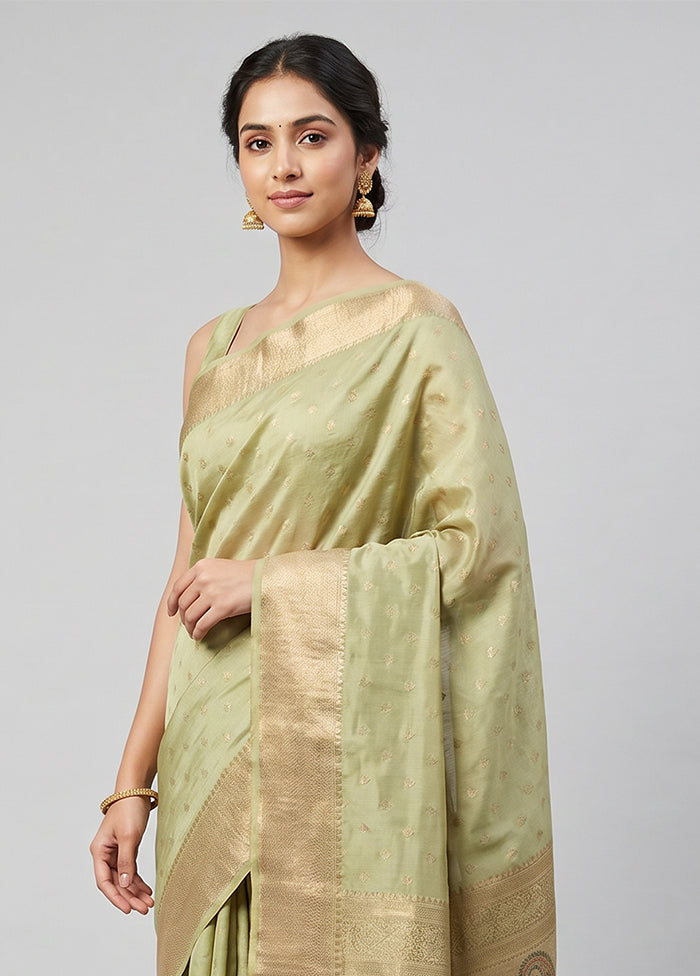 Green Dupion Silk Saree With Blouse Piece