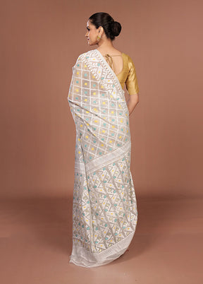 Cream Jamdani Cotton Saree Without Blouse Piece
