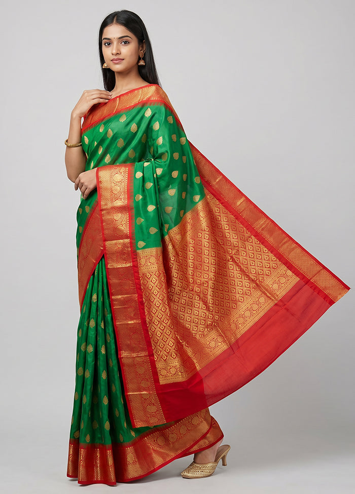 Green Handloom Kanchipuram Pure Silk Saree With Blouse Piece