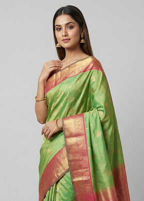 Green Handloom Kanchipuram Pure Silk Saree With Blouse Piece