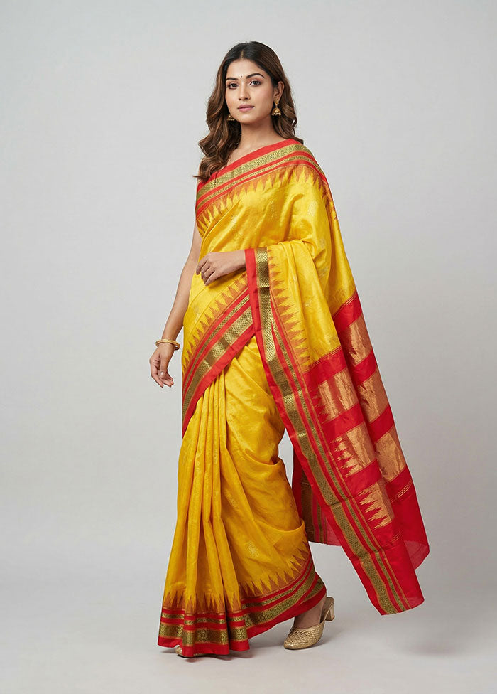 Yellow Handloom Kanjivaram Pure Silk Saree With Blouse Piece