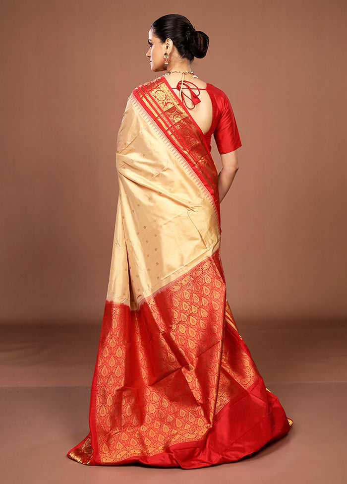Cream Handloom Kanjivaram Pure Silk Saree With Blouse Piece