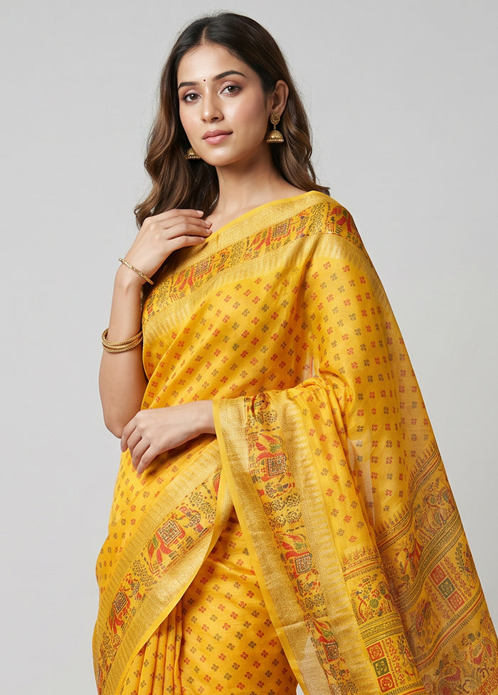 Yellow Printed Silk Saree Without Blouse Piece
