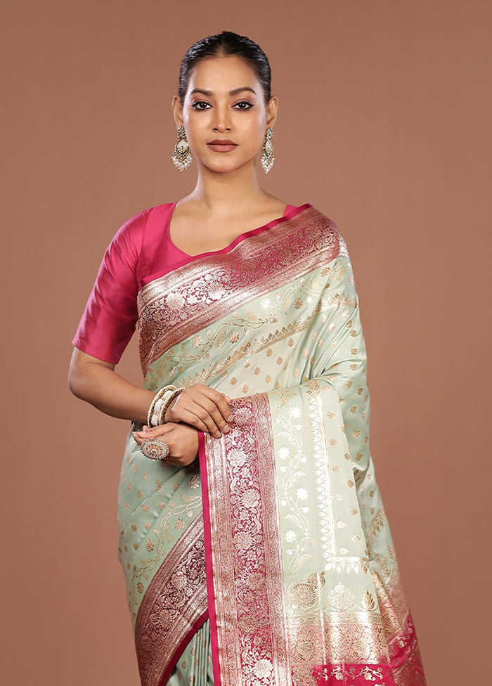 Green Banarasi Silk Saree With Blouse Piece
