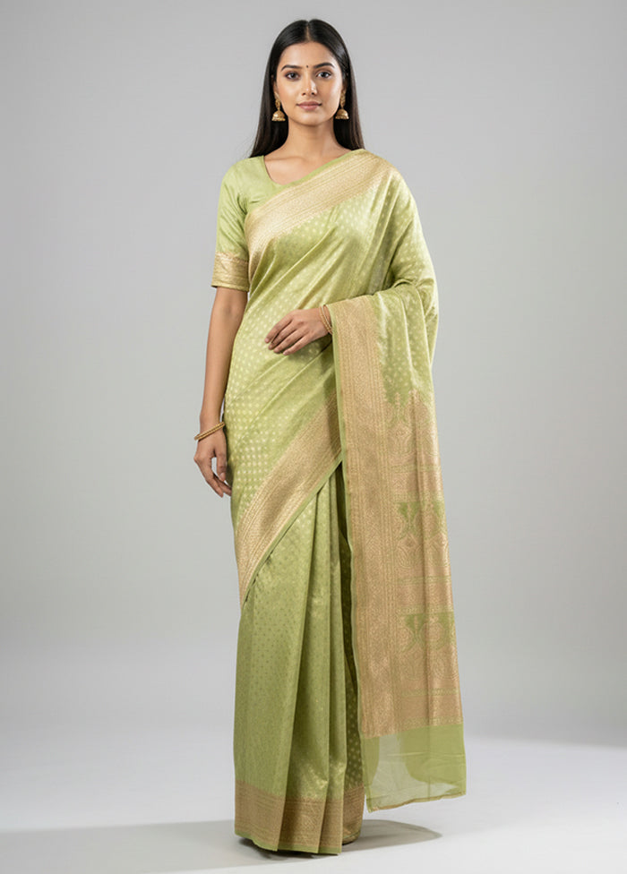 Green Banarasi Silk Saree With Blouse Piece