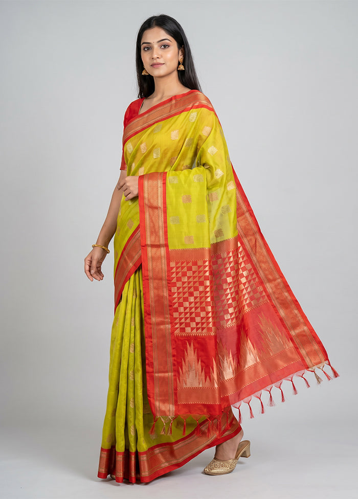 Green Kanjivaram Silk Saree With Blouse Piece