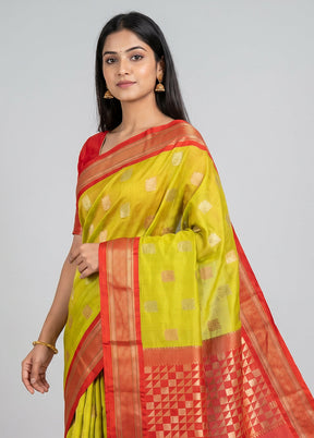 Green Kanjivaram Silk Saree With Blouse Piece