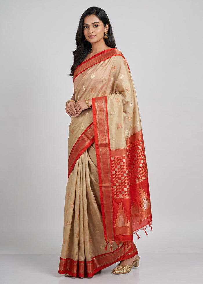 Cream Kanjivaram Silk Saree With Blouse Piece