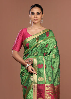Green Kanjivaram Silk Saree With Blouse Piece
