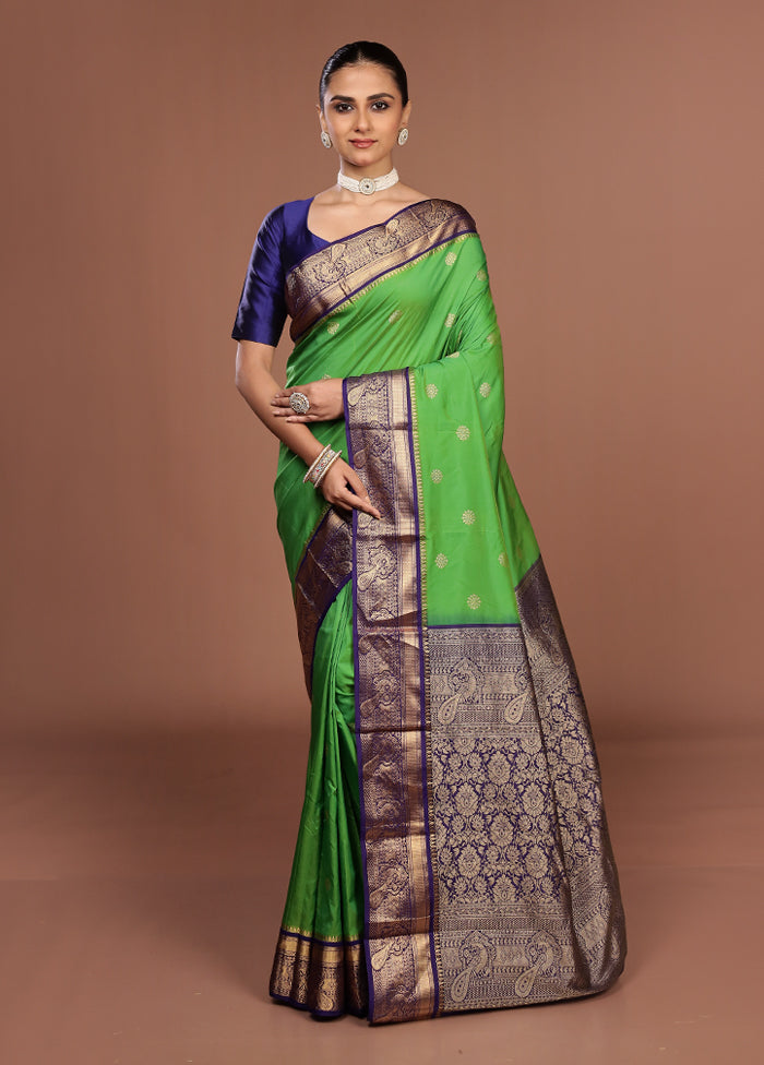 Green Kanjivaram Silk Saree With Blouse Piece