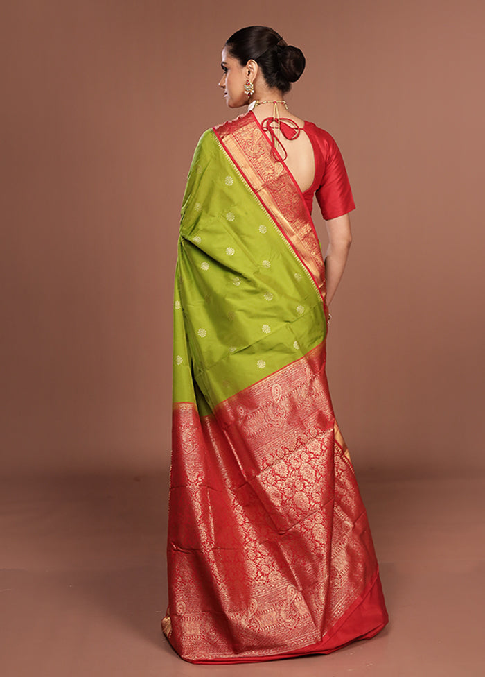 Green Kanjivaram Silk Saree With Blouse Piece