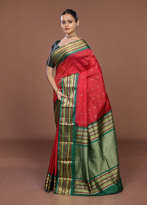 Pink Kanjivaram Silk Saree With Blouse Piece