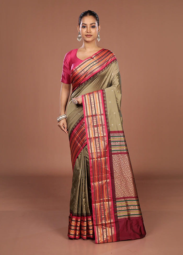 Grey Kanjivaram Silk Saree With Blouse Piece