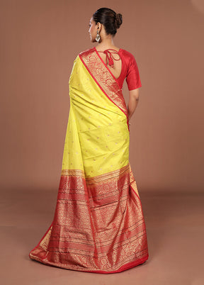 Green Kanjivaram Silk Saree With Blouse Piece
