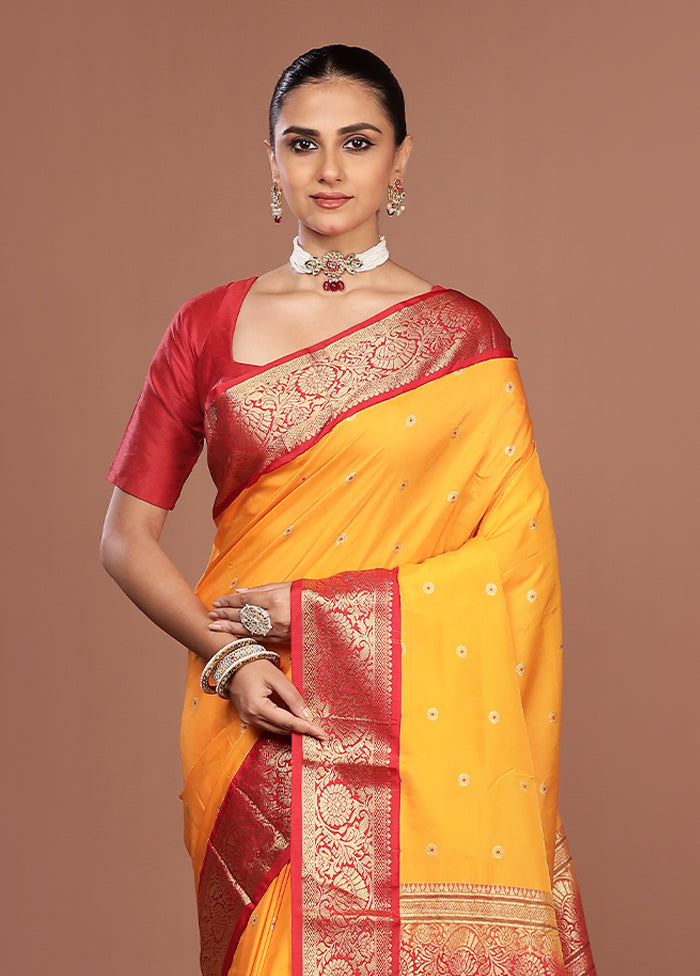 Yellow Kanjivaram Silk Saree With Blouse Piece