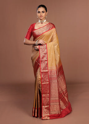 Cream Kanjivaram Silk Saree With Blouse Piece