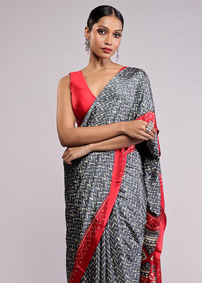 Grey Printed Silk Saree Without Blouse Piece