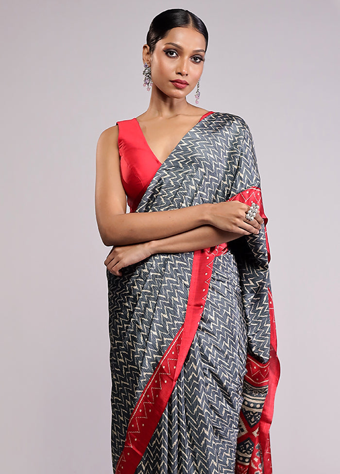 Grey Printed Silk Saree Without Blouse Piece