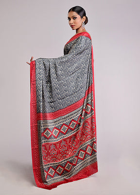 Grey Printed Silk Saree Without Blouse Piece