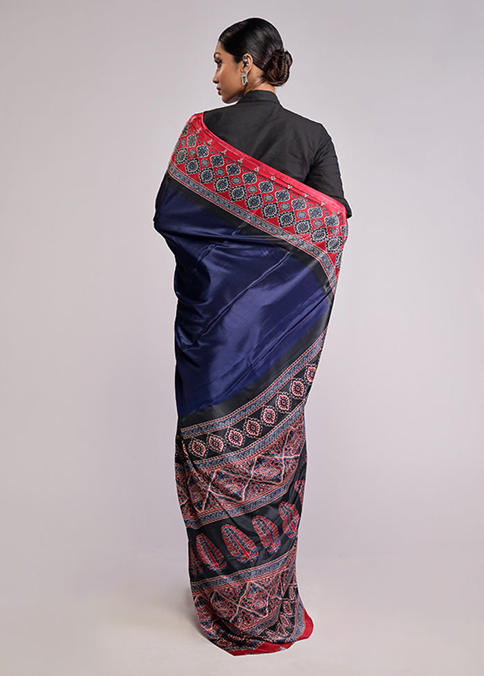 Blue Printed Silk Saree With Blouse Piece