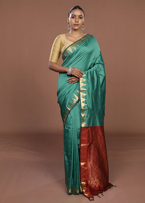 Green Kanjivaram Silk Saree With Blouse Piece