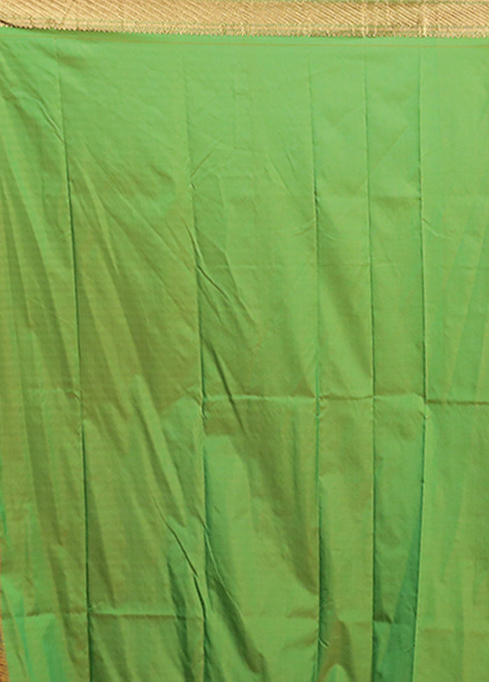 Green Kanjivaram Silk Saree With Blouse Piece