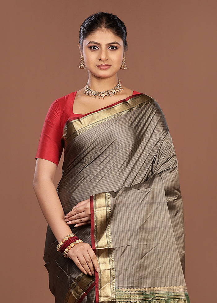 Cream Handloom Kanjivaram Pure Silk Saree With Blouse Piece