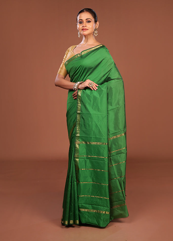 Green Kanjivaram Silk Saree With Blouse Piece