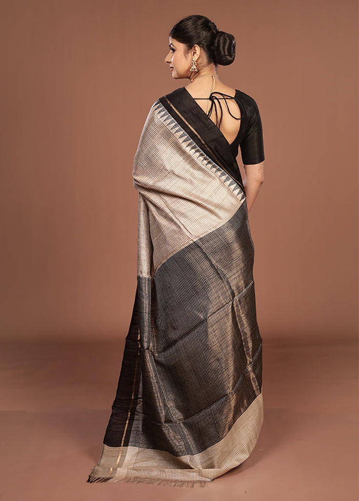 Cream Handloom Tussar Pure Silk Saree With Blouse Piece