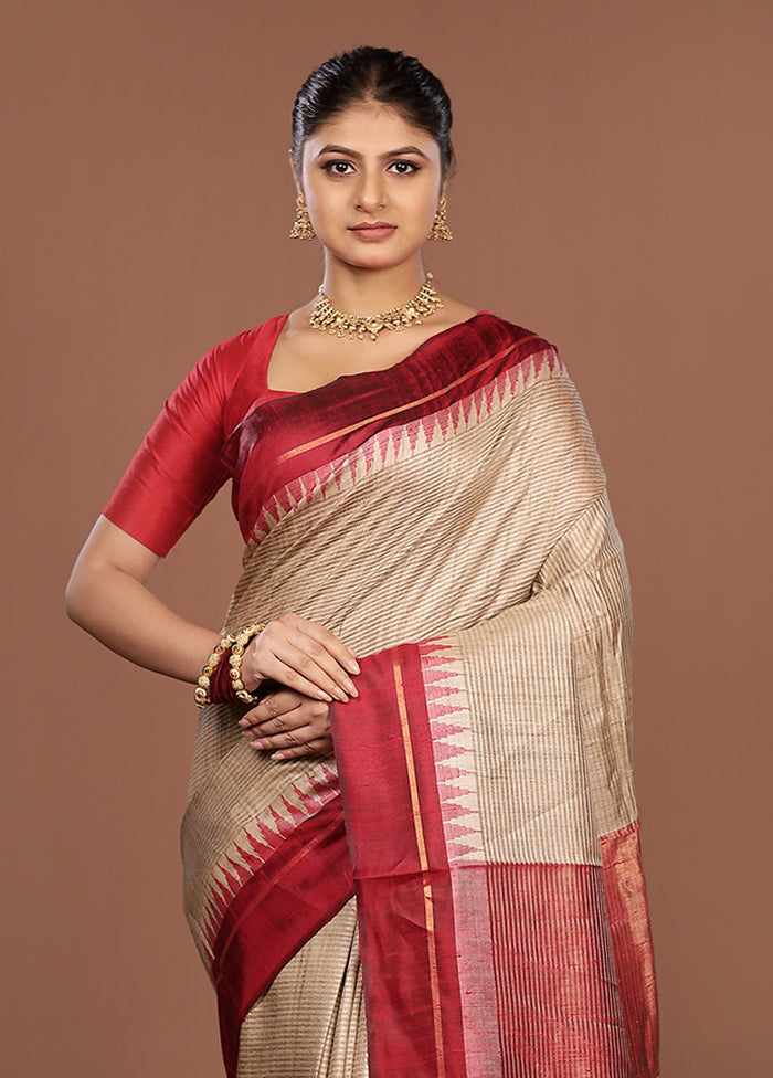 Cream Handloom Tussar Pure Silk Saree With Blouse Piece