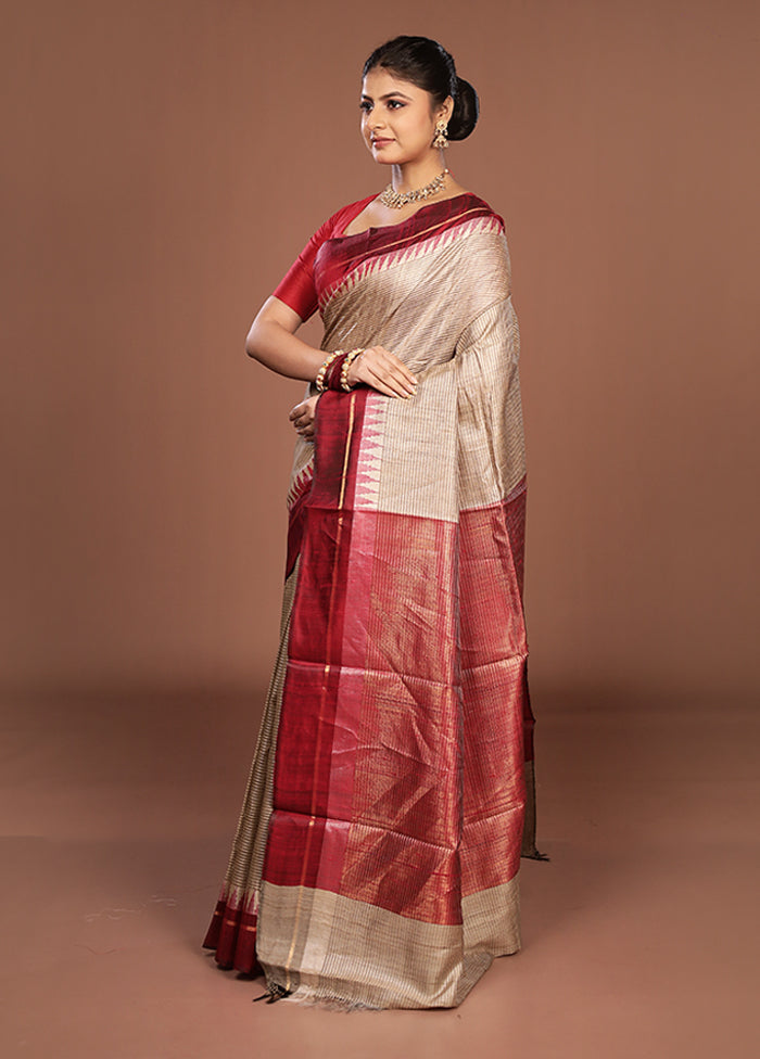 Cream Handloom Tussar Pure Silk Saree With Blouse Piece
