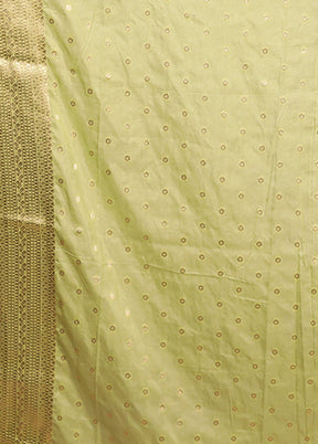 Green Georgette Saree With Blouse Piece