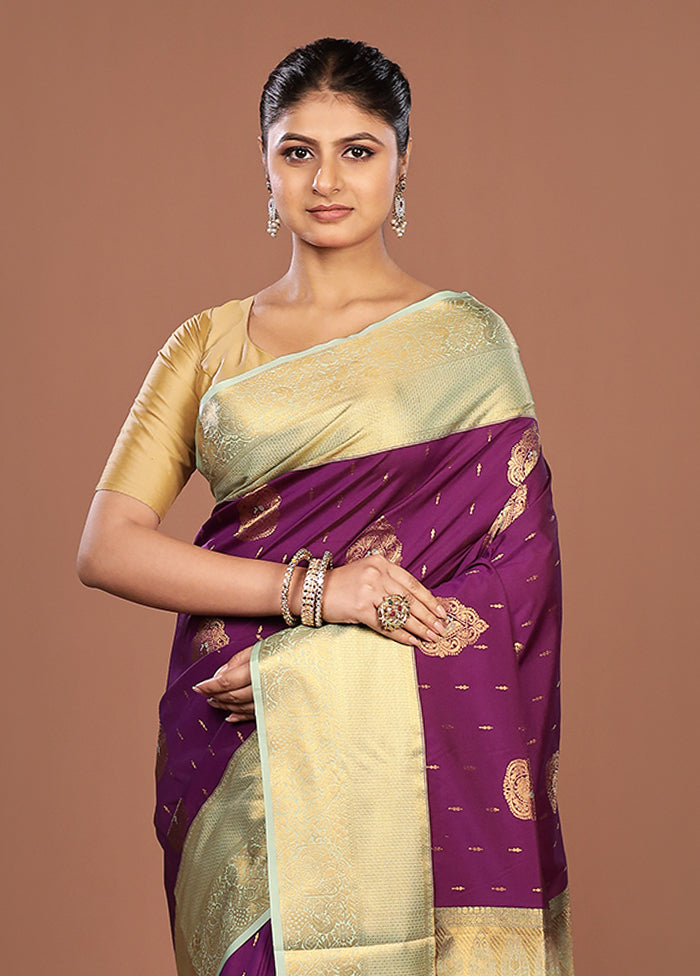 Green Kanjivaram Silk Saree With Blouse Piece