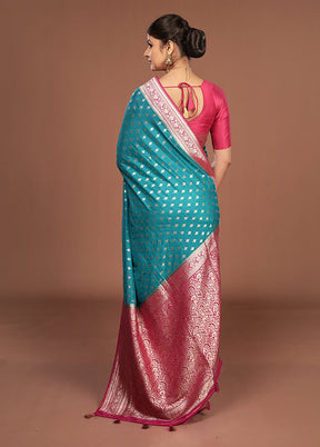 Green Dupion Silk Saree With Blouse Piece