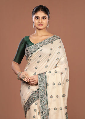 Cream Assam Silk Saree With Blouse Piece