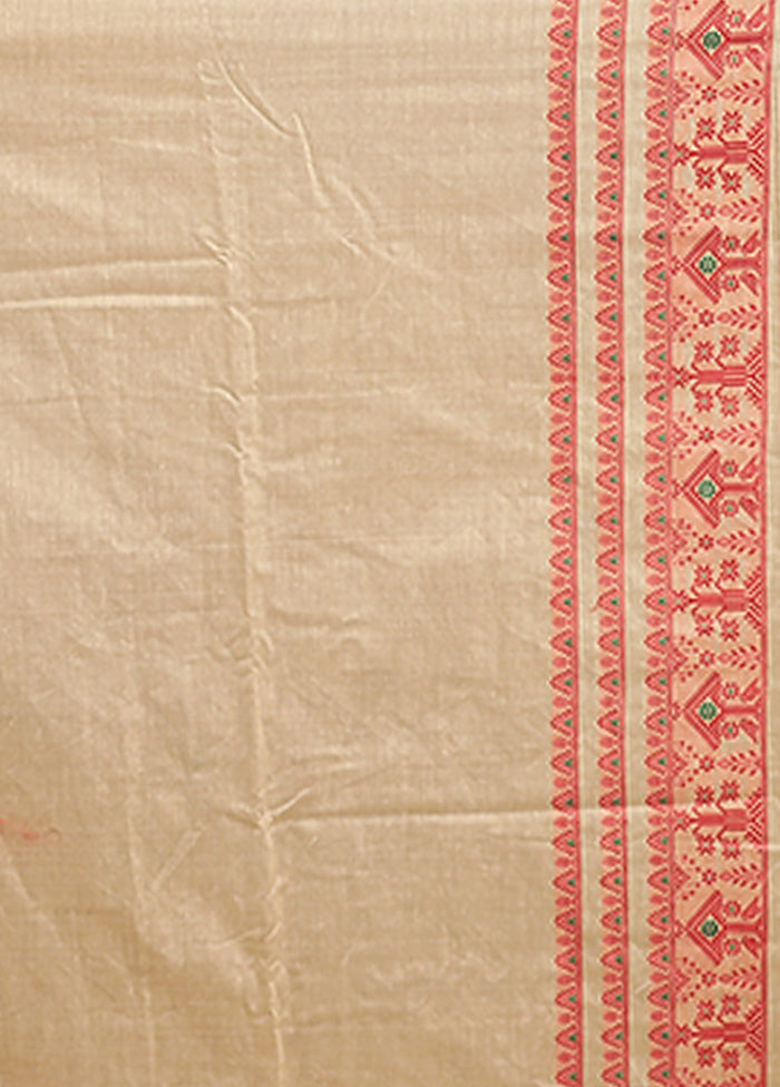 Cream Assam Silk Saree With Blouse Piece