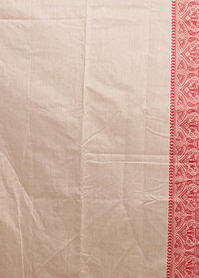 Cream Assam Silk Saree With Blouse Piece