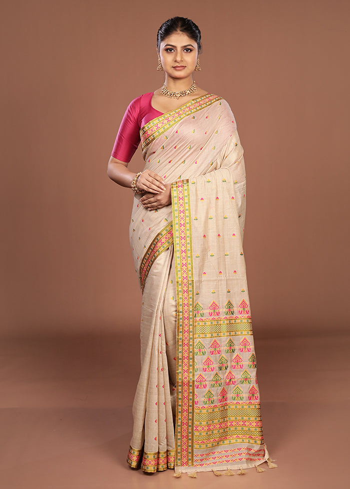 Cream Assam Silk Saree With Blouse Piece