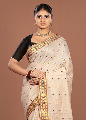 Cream Assam Silk Saree With Blouse Piece