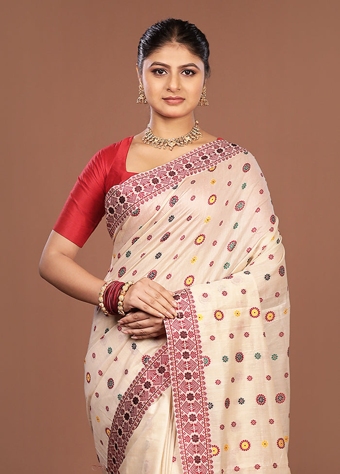 Cream Assam Silk Saree With Blouse Piece